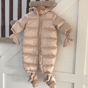 6-12M Baby Gap one piece Down Puffer Bunting Snowsuit